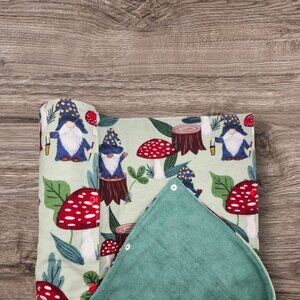 Eco-Friendly Reusable Paper Towels in Gnomes and Mushrooms Print